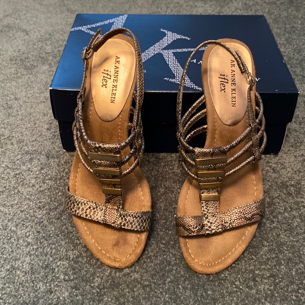 Anne Klein iflex gold sandals